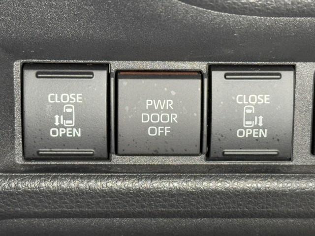 シエンタ ハイブリッドG サポカー 地デジテレビ ドライブレコーダー メモリナビ クルーズコントロール W電動ドア LED VSC ETC キーフリー ミュージックプレイヤー接続可 3列シート 1オーナー アイドリングストップ(12枚目)