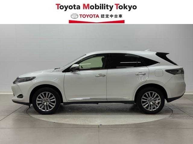 ハリアー プレミアム　アドバンスドパッケージ　プリクラッシュ　地デジＴＶ　アクティブクルーズコントロール　横滑り防止機能　運転席パワーシート　ミュージックプレイヤー接続可　ＬＥＤライト　ＤＶＤ再生　ＡＷ　メモリーナビ　４ＷＤ　アイドリングストップ（3枚目）