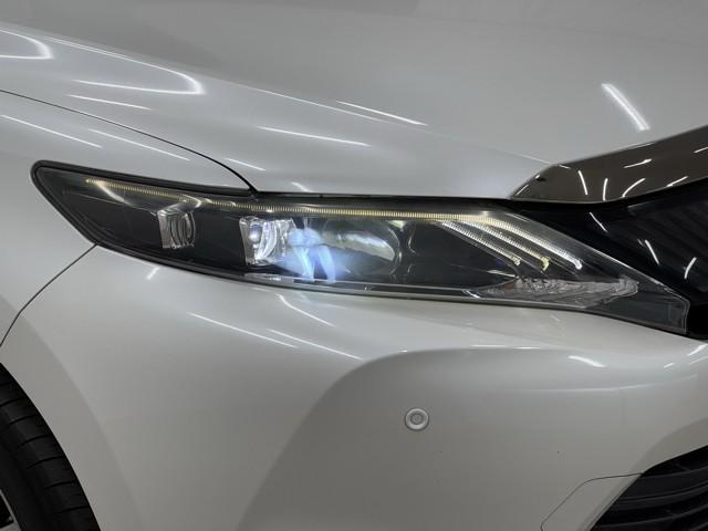 ハリアー プレミアム　アドバンスドパッケージ　プリクラッシュ　地デジＴＶ　アクティブクルーズコントロール　横滑り防止機能　運転席パワーシート　ミュージックプレイヤー接続可　ＬＥＤライト　ＤＶＤ再生　ＡＷ　メモリーナビ　４ＷＤ　アイドリングストップ（19枚目）