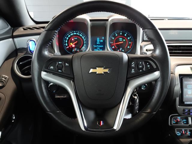 シボレーカマロ ＬＴ　ＲＳ　カマロ生誕４５周年記念限定車　正規ディーラー車　４５周年記念限定モデル（6枚目）