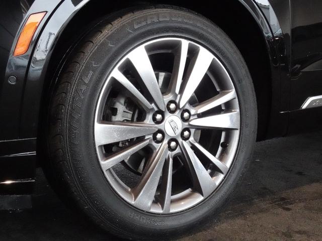 キャデラックＸＴ６ プラチナム　正規ディーラー車　ワンオーナー車両　アップルカープレイ　純正２０インチアルミホイール　３列シート　ＥＴＣ　４ＷＤ　ステアリングヒーター　ベンチレーション　アダプティブクルーズコントロール（18枚目）