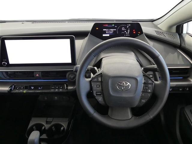 プリウス Z フルセグ メモリーナビ バックカメラ 衝突被害軽減システム ETC LEDヘッドランプ ミュージックプレイヤー接続可 記録簿 安全装備 展示・試乗車 オートクルーズコントロール 電動シート ナビ&TV(4枚目)