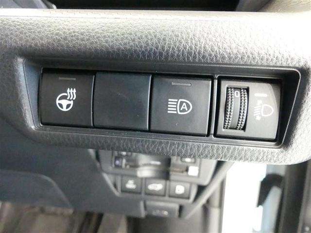 プリウス Z フルセグ メモリーナビ バックカメラ 衝突被害軽減システム ETC LEDヘッドランプ ミュージックプレイヤー接続可 記録簿 安全装備 展示・試乗車 オートクルーズコントロール 電動シート ナビ&TV(26枚目)