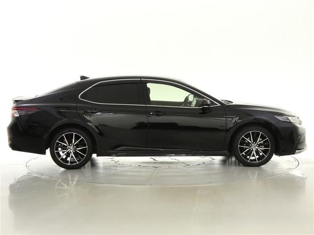 カムリ WSレザーパッケージ 革シート フルセグ メモリーナビ バックカメラ 衝突被害軽減システム ETC LEDヘッドランプ DVD再生 ミュージックプレイヤー接続可 記録簿 安全装備 オートクルーズコントロール 電動シート(4枚目)