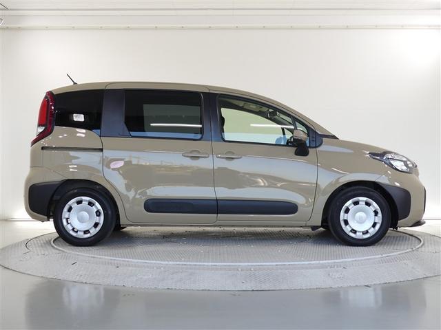 シエンタ X フルセグ メモリーナビ バックカメラ 衝突被害軽減システム 電動スライドドア LEDヘッドランプ 3列シート ウオークスルー ワンオーナー DVD再生 ミュージックプレイヤー接続可 記録簿 安全装備(20枚目)