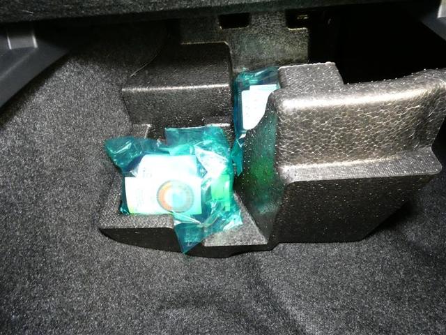 アルファード Z フルセグ メモリーナビ 後席モニター バックカメラ 衝突被害軽減システム ETC 両側電動スライド LEDヘッドランプ 3列シート ミュージックプレイヤー接続可 乗車定員7人 安全装備 電動シート(11枚目)