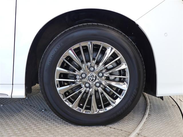 アルファード 3.5エグゼクティブラウンジS 革シート サンルーフ 4WD フルセグ メモリーナビ 後席モニター バックカメラ 衝突被害軽減システム ETC 両側電動スライド LEDヘッドランプ 3列シート ワンオーナー DVD再生 乗車定員7人(34枚目)