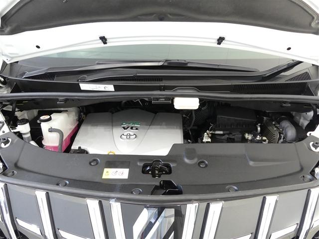 アルファード 3.5エグゼクティブラウンジS 革シート サンルーフ 4WD フルセグ メモリーナビ 後席モニター バックカメラ 衝突被害軽減システム ETC 両側電動スライド LEDヘッドランプ 3列シート ワンオーナー DVD再生 乗車定員7人(35枚目)