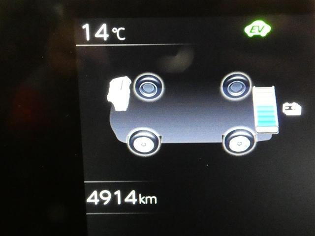 プリウス Z フルセグ バックカメラ 衝突被害軽減システム ETC LEDヘッドランプ ミュージックプレイヤー接続可 記録簿 安全装備 展示・試乗車 オートクルーズコントロール 電動シート TV アルミホイール(13枚目)