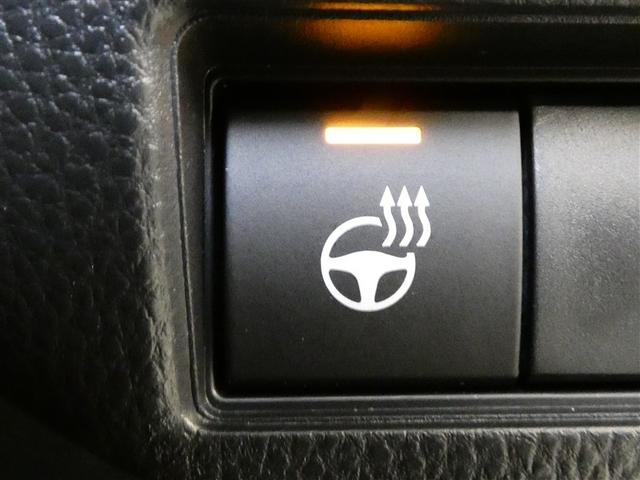 プリウス Z フルセグ バックカメラ 衝突被害軽減システム ETC LEDヘッドランプ ミュージックプレイヤー接続可 記録簿 安全装備 展示・試乗車 オートクルーズコントロール 電動シート TV アルミホイール(21枚目)