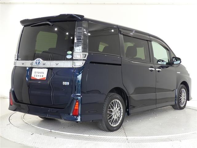 ヴォクシー ハイブリッドZS 煌II フルセグ メモリーナビ 後席モニター バックカメラ 衝突被害軽減システム ETC 両側電動スライド LEDヘッドランプ 3列シート ワンオーナー DVD再生 記録簿 乗車定員7人 ナビ&TV CD(5枚目)