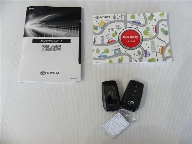 クラウンクロスオーバー Gアドバンスド・レザーパッケージ 革シート 4WD フルセグ メモリーナビ バックカメラ ドラレコ 衝突被害軽減システム ETC LEDヘッドランプ ミュージックプレイヤー接続可 記録簿 安全装備 展示・試乗車 電動シート ナビ&TV(7枚目)