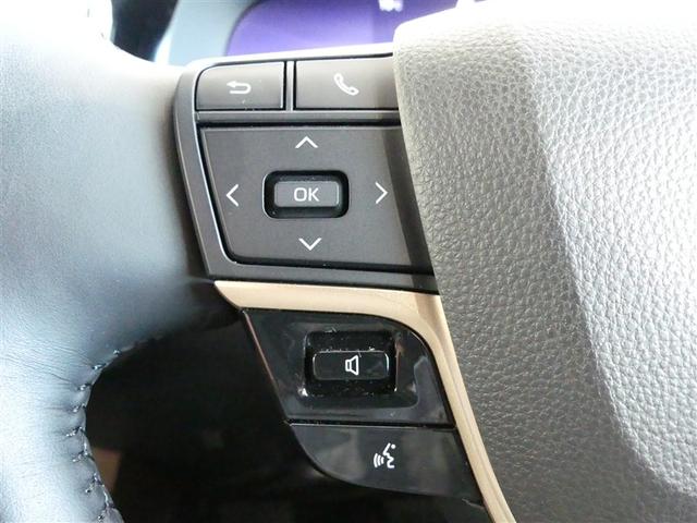 クラウンクロスオーバー Gアドバンスド・レザーパッケージ 革シート 4WD フルセグ メモリーナビ バックカメラ ドラレコ 衝突被害軽減システム ETC LEDヘッドランプ ミュージックプレイヤー接続可 記録簿 安全装備 展示・試乗車 電動シート ナビ&TV(9枚目)