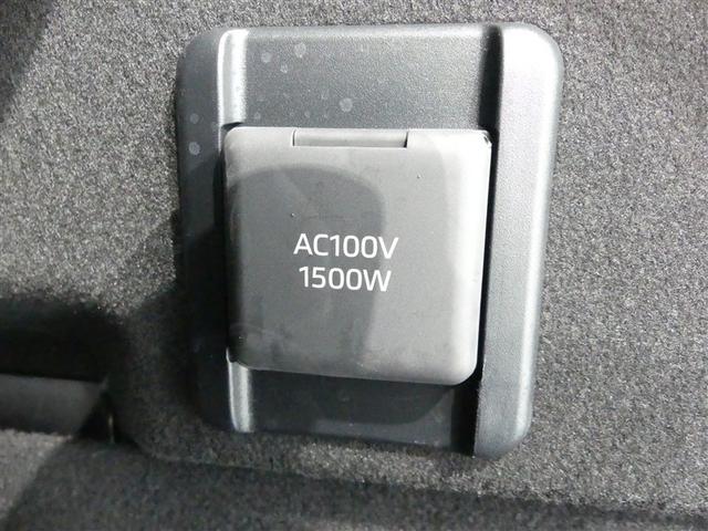 クラウンクロスオーバー Gアドバンスド・レザーパッケージ 革シート 4WD フルセグ バックカメラ ドラレコ 衝突被害軽減システム ETC LEDヘッドランプ ワンオーナー ミュージックプレイヤー接続可 記録簿 安全装備 オートクルーズコントロール TV(5枚目)