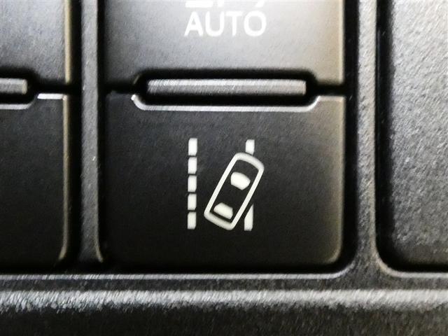 ヴォクシー ハイブリッドＺＳ　フルセグ　メモリーナビ　バックカメラ　衝突被害軽減システム　ＥＴＣ　両側電動スライド　ＬＥＤヘッドランプ　３列シート　ワンオーナー　ＤＶＤ再生　記録簿　乗車定員７人　オートクルーズコントロール　ＣＤ（21枚目）