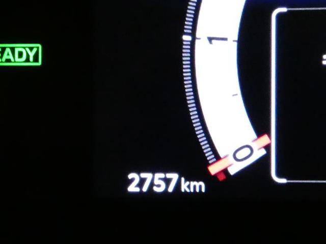 カローラツーリング ハイブリッド　Ｇ　フルセグ　メモリーナビ　バックカメラ　ドラレコ　衝突被害軽減システム　ＥＴＣ　ＬＥＤヘッドランプ　ワンオーナー　ミュージックプレイヤー接続可　安全装備　オートクルーズコントロール　ナビ＆ＴＶ　キーレス（11枚目）