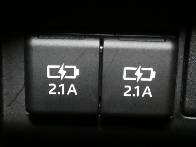 ヴォクシー ZS 煌II フルセグ メモリーナビ バックカメラ ドラレコ 衝突被害軽減システム ETC 両側電動スライド LEDヘッドランプ 3列シート ウオークスルー ワンオーナー DVD再生 記録簿 乗車定員8人 CD(23枚目)