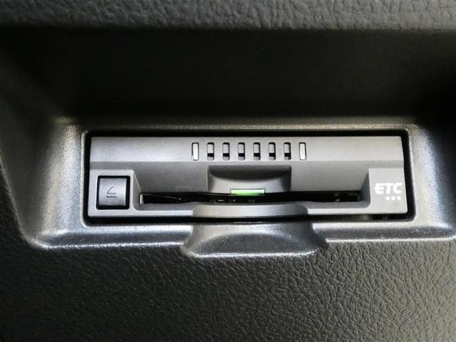 ヴィッツ Ｆ　セーフティーエディションＩＩ　ワンセグ　メモリーナビ　バックカメラ　衝突被害軽減システム　ＥＴＣ　ＬＥＤヘッドランプ　ワンオーナー　記録簿　アイドリングストップ　ナビ＆ＴＶ　ＣＤ　盗難防止装置　スマートキー　キーレス（18枚目）