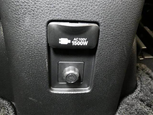 アクア Ｚ　フルセグ　メモリーナビ　バックカメラ　衝突被害軽減システム　ＥＴＣ　ＬＥＤヘッドランプ　ミュージックプレイヤー接続可　記録簿　安全装備　オートクルーズコントロール　電動シート　ナビ＆ＴＶ　盗難防止装置（6枚目）