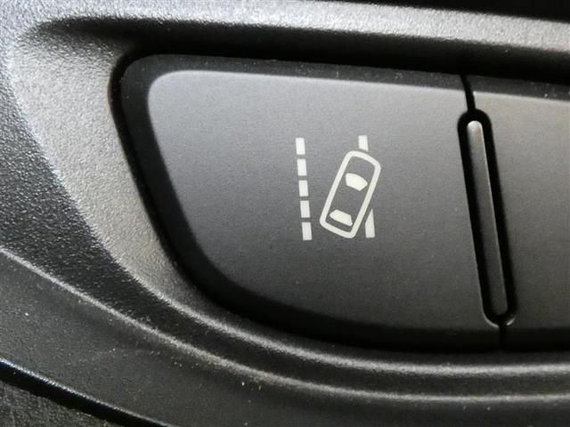 ヴィッツ ハイブリッドF フルセグ メモリーナビ バックカメラ 衝突被害軽減システム ETC ワンオーナー DVD再生 記録簿 ナビ&TV CD 盗難防止装置 スマートキー キーレス ハイブリッド(19枚目)