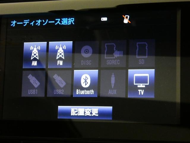 カムリ Ｇレザーパッケージ　革シート　サンルーフ　フルセグ　メモリーナビ　バックカメラ　ドラレコ　衝突被害軽減システム　ＥＴＣ　ＬＥＤヘッドランプ　フルエアロ　ＤＶＤ再生　ミュージックプレイヤー接続可　記録簿　安全装備　ＣＤ（16枚目）