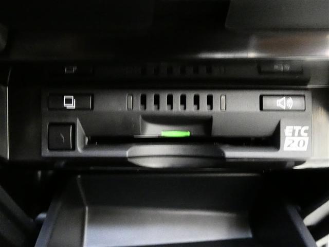 カムリ Ｇレザーパッケージ　革シート　サンルーフ　フルセグ　メモリーナビ　バックカメラ　ドラレコ　衝突被害軽減システム　ＥＴＣ　ＬＥＤヘッドランプ　フルエアロ　ＤＶＤ再生　ミュージックプレイヤー接続可　記録簿　安全装備　ＣＤ（19枚目）