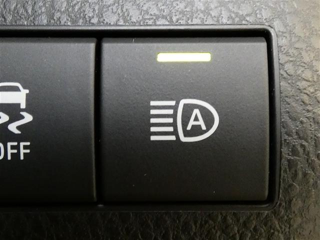 カムリ Ｇレザーパッケージ　革シート　サンルーフ　フルセグ　メモリーナビ　バックカメラ　ドラレコ　衝突被害軽減システム　ＥＴＣ　ＬＥＤヘッドランプ　フルエアロ　ＤＶＤ再生　ミュージックプレイヤー接続可　記録簿　安全装備　ＣＤ（20枚目）