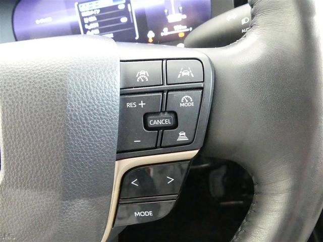 クラウンクロスオーバー Ｇアドバンスド・レザーパッケージ　革シート　４ＷＤ　フルセグ　メモリーナビ　バックカメラ　ドラレコ　衝突被害軽減システム　ＥＴＣ　ＬＥＤヘッドランプ　ワンオーナー　ミュージックプレイヤー接続可　記録簿　安全装備　電動シート　ナビ＆ＴＶ（18枚目）