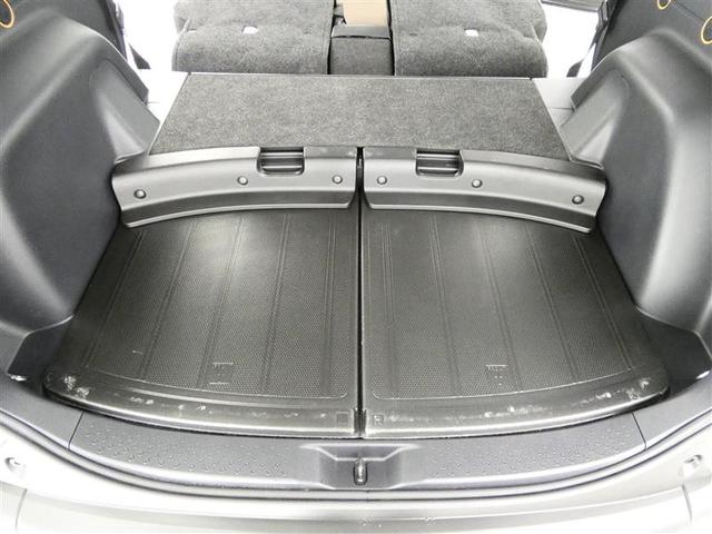 シエンタ ハイブリッド　ファンベースＧ　グランパー　フルセグ　メモリーナビ　バックカメラ　衝突被害軽減システム　ＥＴＣ　両側電動スライド　ＬＥＤヘッドランプ　ウオークスルー　ワンオーナー　ＤＶＤ再生　記録簿　オートクルーズコントロール　ナビ＆ＴＶ　ＣＤ（10枚目）