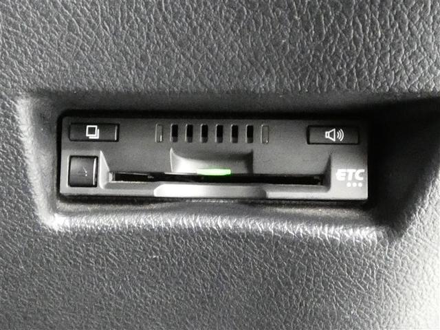 シエンタ ハイブリッド　ファンベースＧ　グランパー　フルセグ　メモリーナビ　バックカメラ　衝突被害軽減システム　ＥＴＣ　両側電動スライド　ＬＥＤヘッドランプ　ウオークスルー　ワンオーナー　ＤＶＤ再生　記録簿　オートクルーズコントロール　ナビ＆ＴＶ　ＣＤ（22枚目）