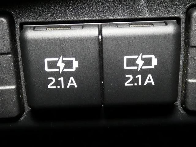 シエンタ ハイブリッド　ファンベースＧ　グランパー　フルセグ　メモリーナビ　バックカメラ　衝突被害軽減システム　ＥＴＣ　両側電動スライド　ＬＥＤヘッドランプ　ウオークスルー　ワンオーナー　ＤＶＤ再生　記録簿　オートクルーズコントロール　ナビ＆ＴＶ　ＣＤ（24枚目）