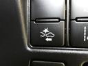 プリクラッシュセーフティシステム(PCS)は、車両の安全技術の一つで、衝突の可能性を検知し、警告を発したり、ブレーキを作動させたりすることで事故を未然に防ぐ、または被害を軽減するシステムです。