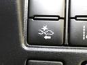 プリクラッシュセーフティシステム(PCS)は、車両の安全技術の一つで、衝突の可能性を検知し、警告を発したり、ブレーキを作動させたりすることで事故を未然に防ぐ、または被害を軽減するシステムです。