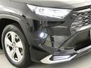 LEDヘッドライトです。デザイン性がよくとても明るいので、夜間の走行や悪天候でも安心です。しかも長寿命!