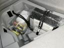 S フルセグ メモリーナビ バックカメラ ETC HIDヘッドライト DVD再生 安全装備 ナビ&TV CD アルミホイール 盗難防止装置 スマートキー キーレス ハイブリッド(9枚目)