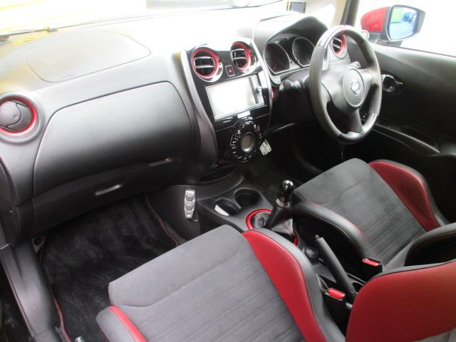 ノート ニスモ　Ｓ　カロッツェリアナビ　フルセグ　Ｂｌｕｅｔｏｏｔｈ　ＮＩＳＭＯ専用ＲＥＣＡＲＯシート　ＮＩＳＭＯエアロパーツ　５速マニュアル　専用１７インチＡＷ　ＥＴＣ　ＬＥＤヘッドライト　ＬＥＤデイライト　ドラレコ（50枚目）