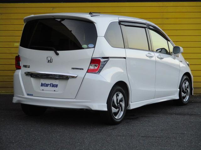 フリードハイブリッド ジャストセレクション 純正ギャザーズSDナビ ワンセグ バックカメラ Bluetooth DVD再生 両側電動スライドドア クルーズコントロール スマートキー ビルトインETC HIDヘッドライト(3枚目)