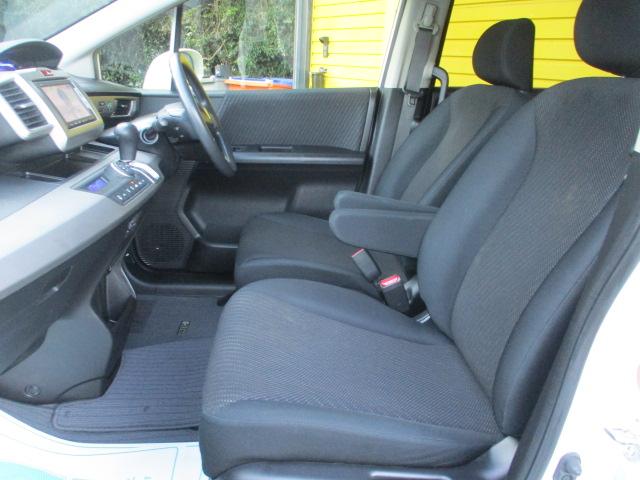 フリードハイブリッド ジャストセレクション 純正ギャザーズSDナビ ワンセグ バックカメラ Bluetooth DVD再生 両側電動スライドドア クルーズコントロール スマートキー ビルトインETC HIDヘッドライト(6枚目)