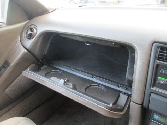 ソアラ 2.0GT-ツインターボ 純正5速マニュアル車 エアコン パワステ パワーウインド 純正オーディオ シルキーエレガントトーニングリペイント済 純正エアロパーツ エンジンオーバーホール タイベル交換 純正イエローフォグランプ(12枚目)