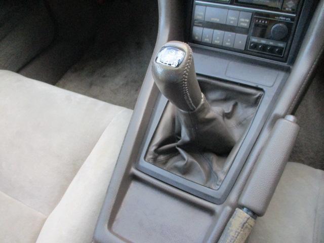 ソアラ 2.0GT-ツインターボ 純正5速マニュアル車 エアコン パワステ パワーウインド 純正オーディオ シルキーエレガントトーニングリペイント済 純正エアロパーツ エンジンオーバーホール タイベル交換 純正イエローフォグランプ(16枚目)