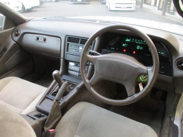 ソアラ 2.0GT-ツインターボ 純正5速マニュアル車 エアコン パワステ パワーウインド 純正オーディオ シルキーエレガントトーニングリペイント済 純正エアロパーツ エンジンオーバーホール タイベル交換 純正イエローフォグランプ(21枚目)