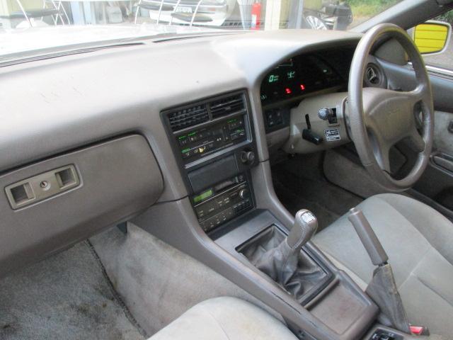 ソアラ 2.0GT-ツインターボ 純正5速マニュアル車 エアコン パワステ パワーウインド 純正オーディオ シルキーエレガントトーニングリペイント済 純正エアロパーツ エンジンオーバーホール タイベル交換 純正イエローフォグランプ(22枚目)