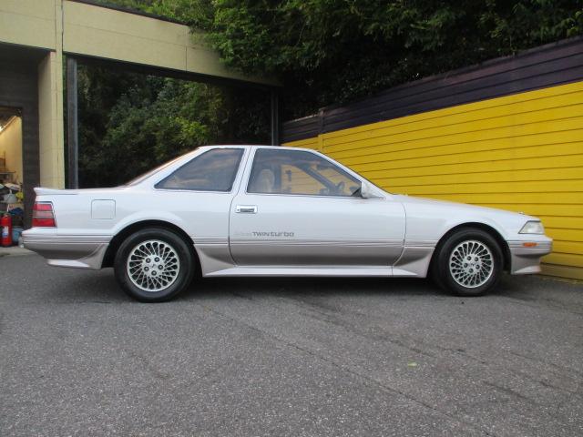 ソアラ 2.0GT-ツインターボ 純正5速マニュアル車 エアコン パワステ パワーウインド 純正オーディオ シルキーエレガントトーニングリペイント済 純正エアロパーツ エンジンオーバーホール タイベル交換 純正イエローフォグランプ(32枚目)