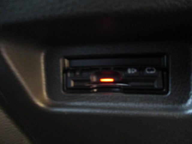 キューブ ライダー 純正HDDナビ フルセグ バックカメラ Bluetooth 革調シートカバー LEDヘッドライト 室内灯LED プッシュスタートスマートキー ビルトインETC WORK16インチAW ローダウンサス(24枚目)