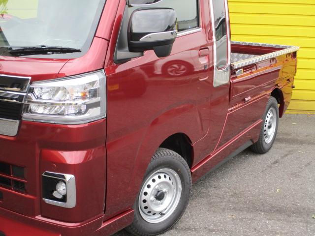 ハイゼットトラック ジャンボエクストラ　カロッツェリアナビ　フルセグ　バックカメラ　Ｂｌｕｅｔｏｏｔｈ　ＡＥＲＯ　ＯＶＥＲエアロパーツ　ワンオーナー　４ＷＤ　ＬＴＤヘッドライト　フォグランプ　革調シートカバー　ウッドパネル　メッキパーツ（16枚目）