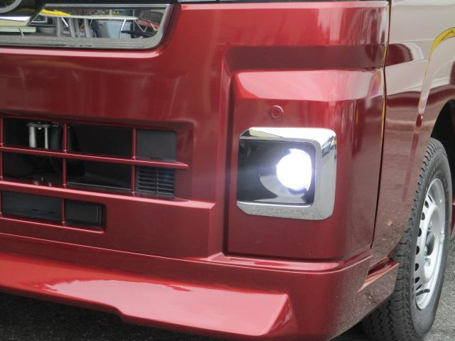 ハイゼットトラック ジャンボエクストラ　カロッツェリアナビ　フルセグ　バックカメラ　Ｂｌｕｅｔｏｏｔｈ　ＡＥＲＯ　ＯＶＥＲエアロパーツ　ワンオーナー　４ＷＤ　ＬＴＤヘッドライト　フォグランプ　革調シートカバー　ウッドパネル　メッキパーツ（40枚目）