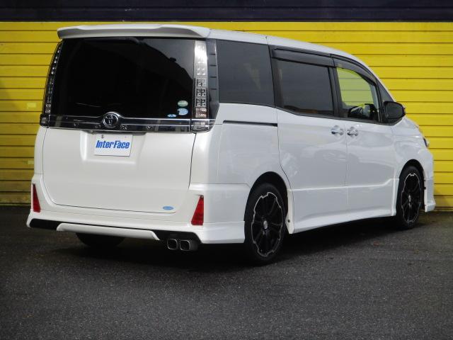 ヴォクシー ＺＳ　煌　アルパインＢＩＧ－Ｘ　アルパインフリップダウンモニター　フルセグ　バックカメラ　トヨタセーフティセンス　両側電動スライドドア　モデリスタエアロパーツ　プッシュスタートスマートキー　ビルトインＥＴＣ（3枚目）