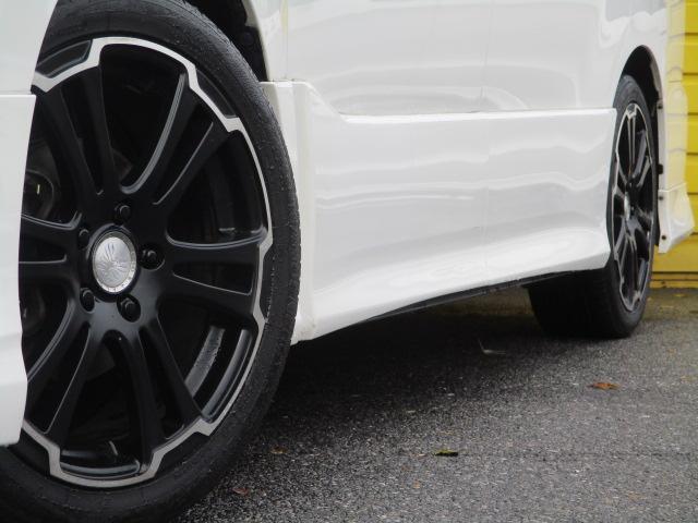 ヴォクシー ＺＳ　煌　アルパインＢＩＧ－Ｘ　アルパインフリップダウンモニター　フルセグ　バックカメラ　トヨタセーフティセンス　両側電動スライドドア　モデリスタエアロパーツ　プッシュスタートスマートキー　ビルトインＥＴＣ（5枚目）