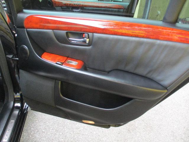 セルシオ eR仕様 純正ナビ バックカメラ サンルーフ 黒革エアーシート パワーシート 電動リヤサンシェード オートクルーズコントロール HIDヘッドライト イエローフォグランプ 純正18インチAW ビルトインETC(37枚目)