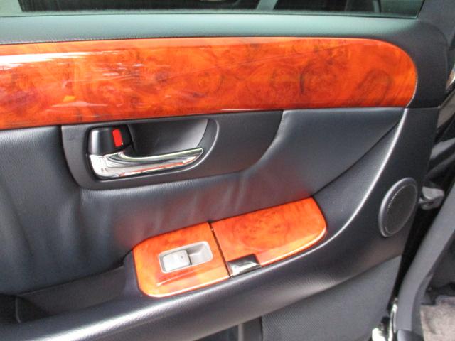 セルシオ eR仕様 純正ナビ バックカメラ サンルーフ 黒革エアーシート パワーシート 電動リヤサンシェード オートクルーズコントロール HIDヘッドライト イエローフォグランプ 純正18インチAW ビルトインETC(39枚目)